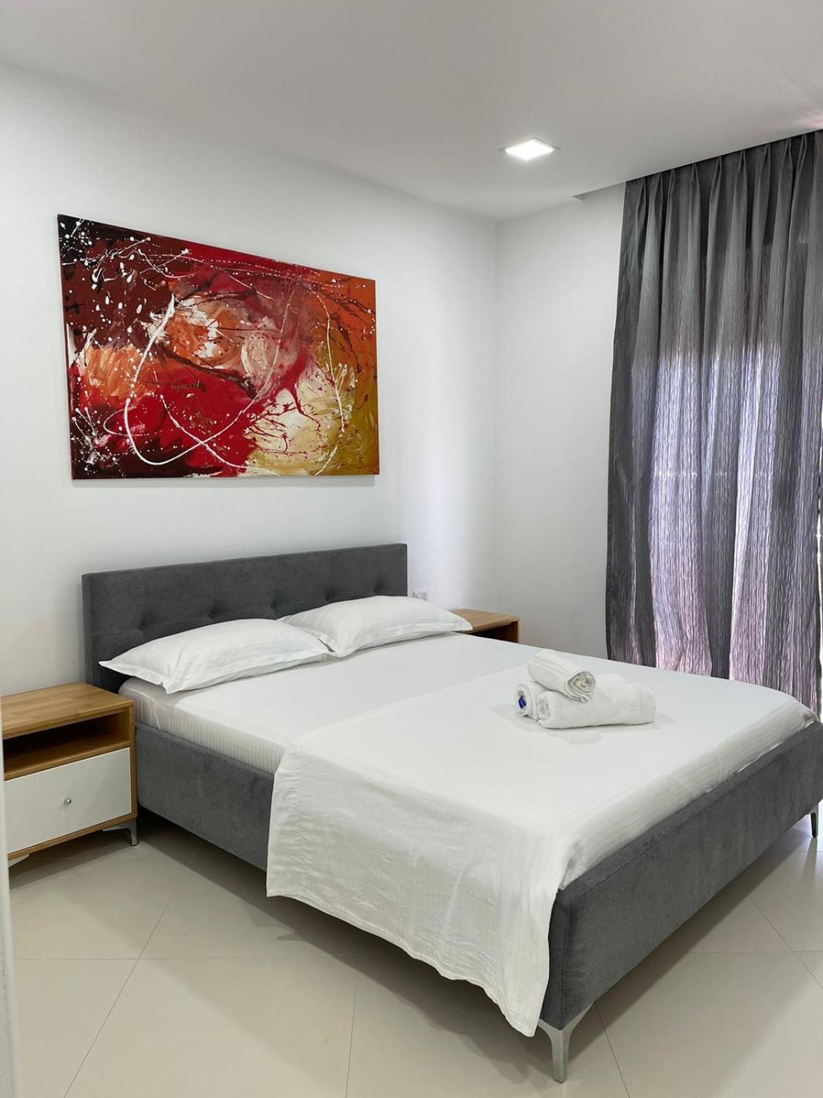 Hotel Adria Shëngjin Eksteriør billede