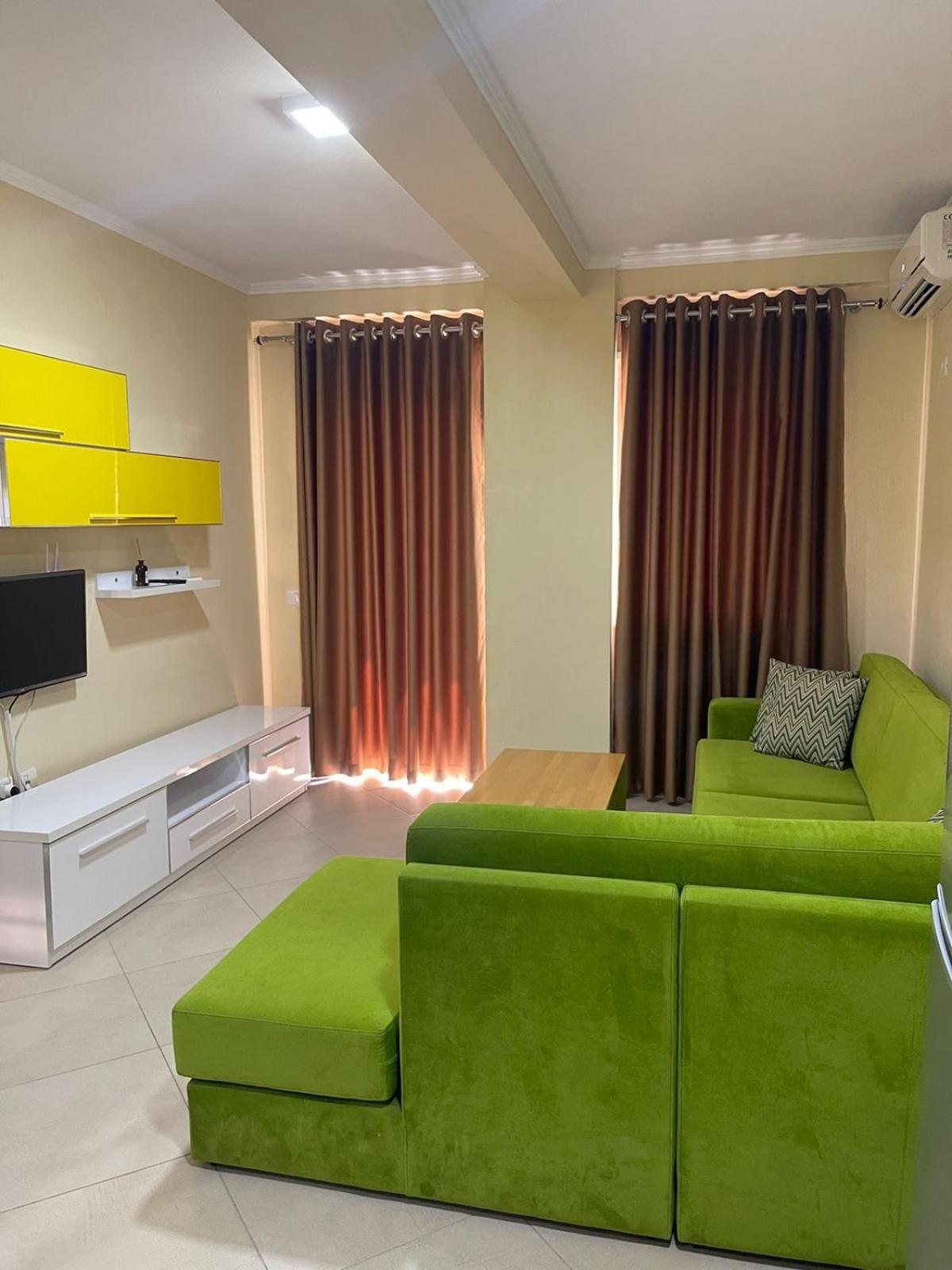 Hotel Adria Shëngjin Eksteriør billede
