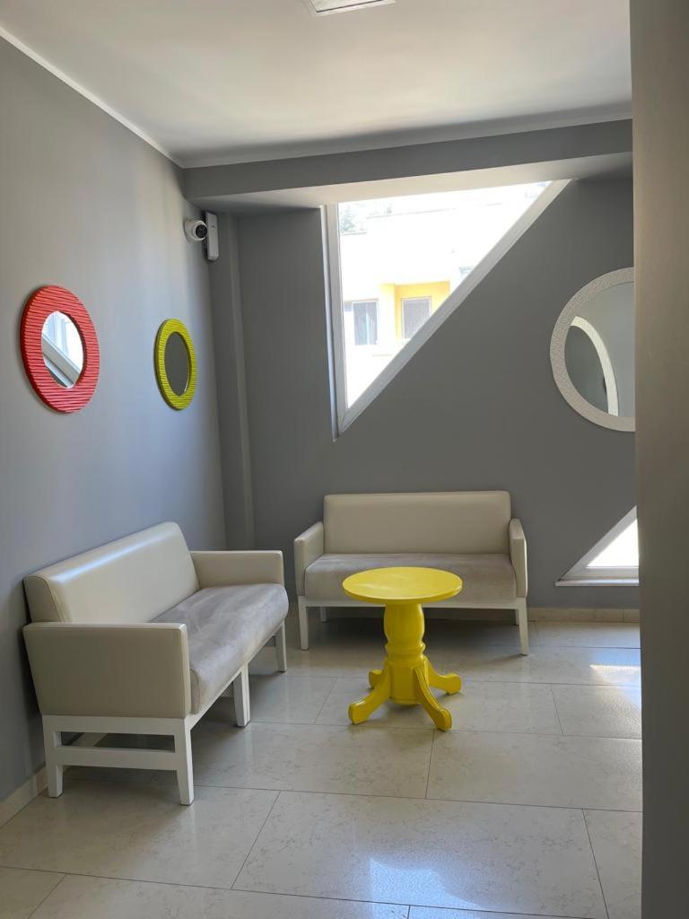 Hotel Adria Shëngjin Eksteriør billede