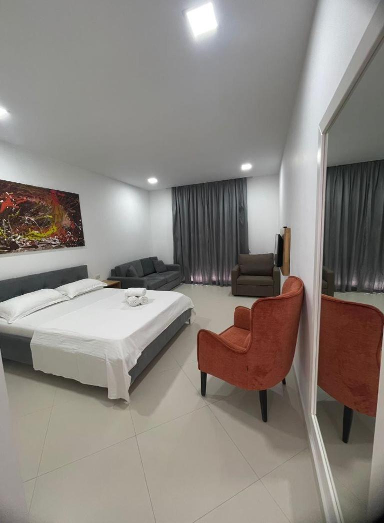 Hotel Adria Shëngjin Eksteriør billede