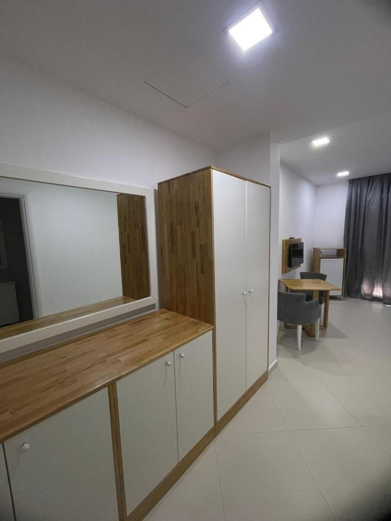 Hotel Adria Shëngjin Eksteriør billede
